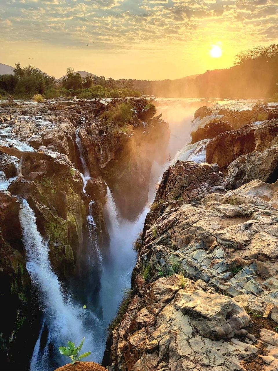Kapika Waterfall Lodge Epupa ภายนอก รูปภาพ