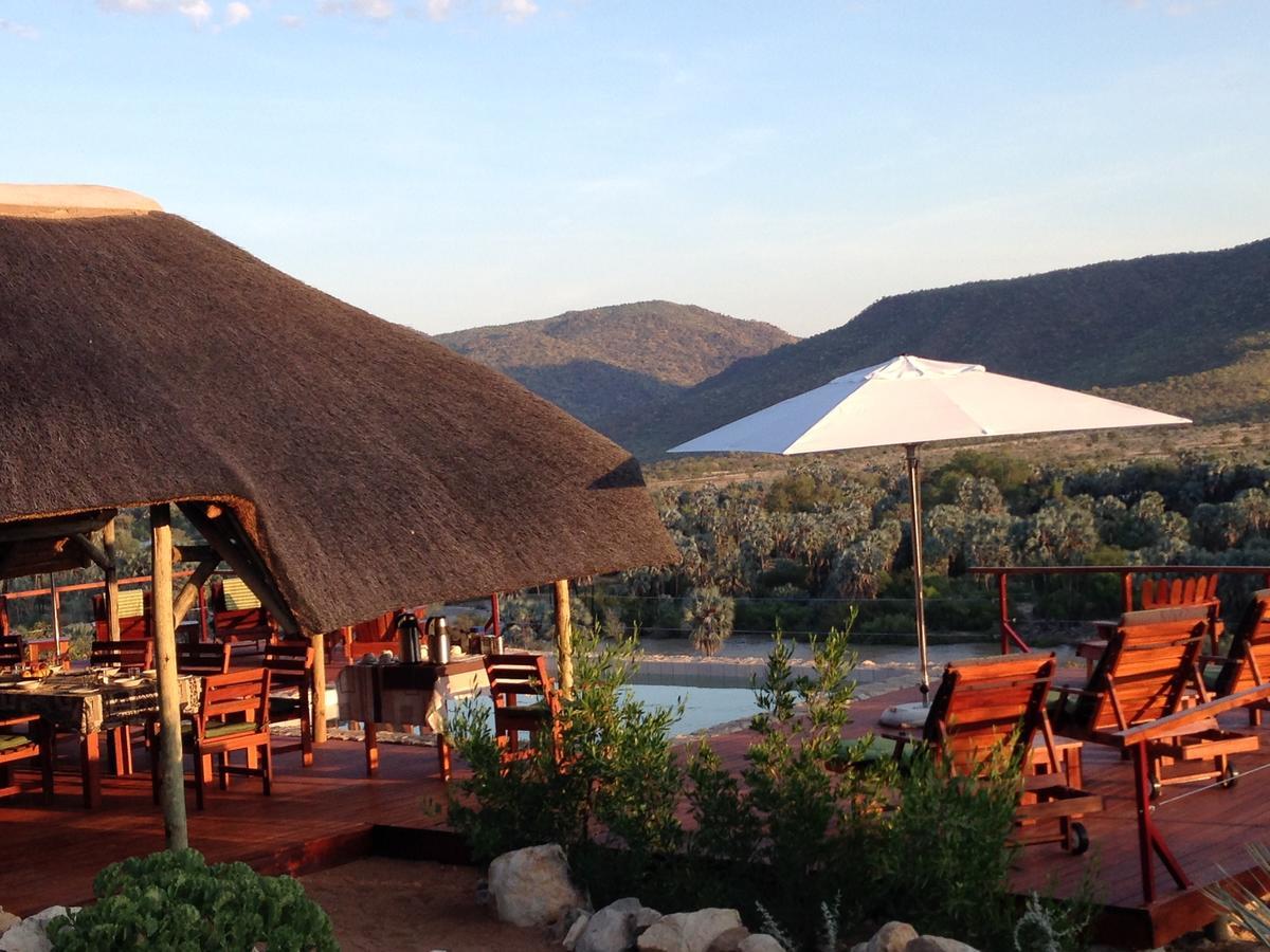 Kapika Waterfall Lodge Epupa ภายนอก รูปภาพ